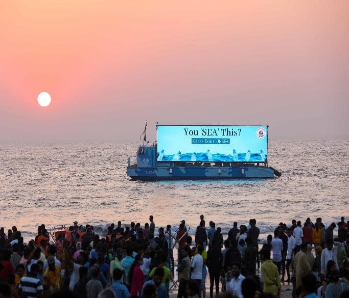 Juhu Beach LED Vessel
